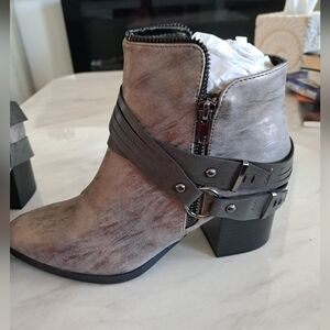 Cupid Shoe boots,color is Pewter Distress Metallic with buckles and zippers